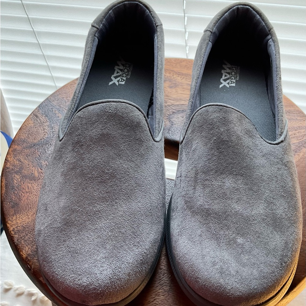 Skechers Gray Women’s Loafers